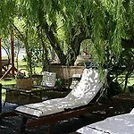 Nefeli Wind Club Aparthotel 3*