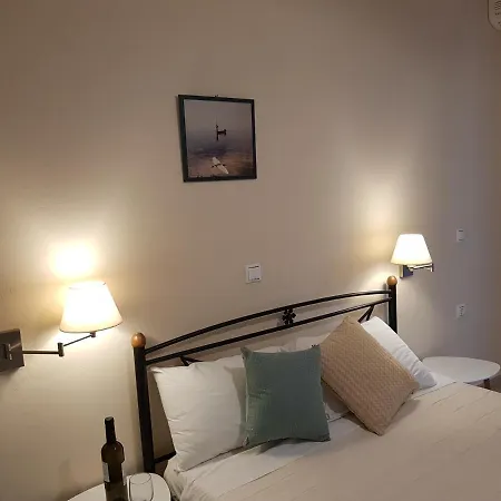 Nefeli Wind Club 3* Vasiliki (Lefkada)