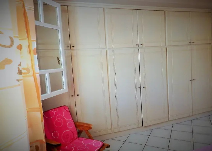 Nefeli Wind Club ואסיליקי