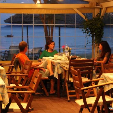 Nefeli Wind Club Hotel apartamentowy Vasiliki