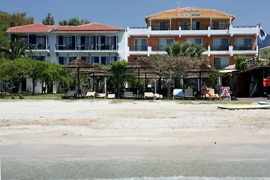 Nefeli Wind Club شقة فندقية 3*