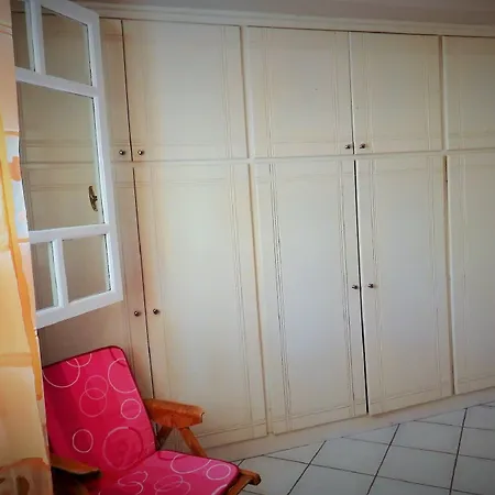 Nefeli Wind Club Vasiliki