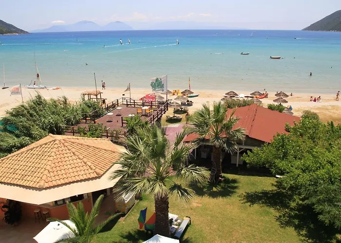 Nefeli Wind Club Aparthotel Vasiliki (Lefkada)