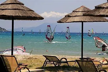 Nefeli Wind Club Aparthotel 3*