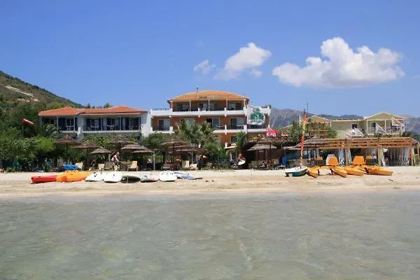 Nefeli Wind Club Aparthotel 3*