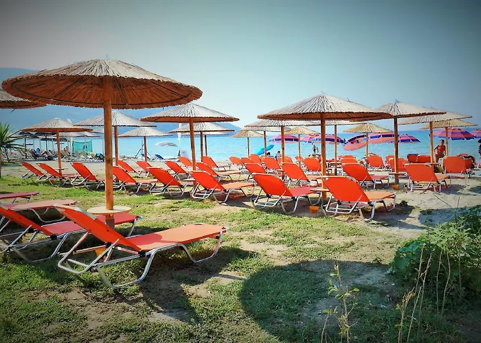 Nefeli Wind Club 3* Vasiliki (Lefkada)