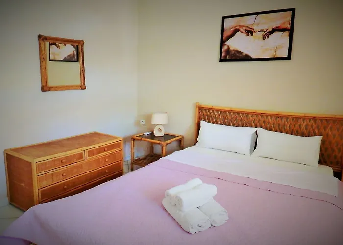 Nefeli Wind Club 3* Vasiliki (Lefkada)